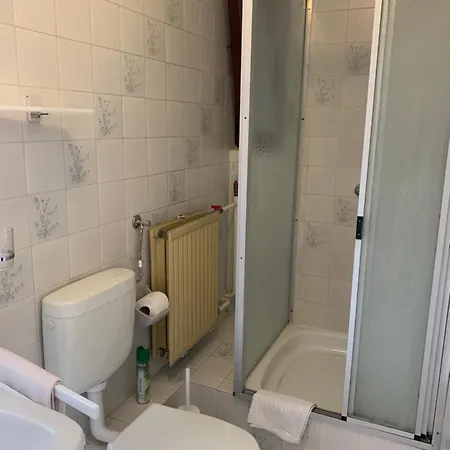 Gold Ribbon Family House Гостевой дом