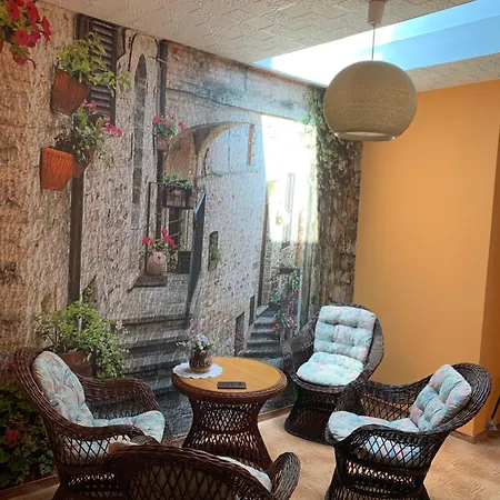 Гостевой дом Gold Ribbon Family House 3*