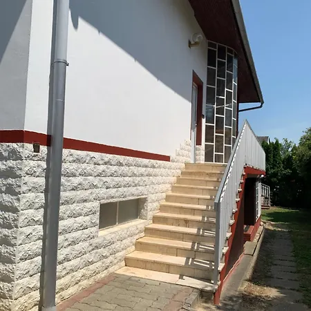 Gold Ribbon Family House Hévíz