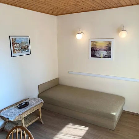 Gold Ribbon Family House 3*