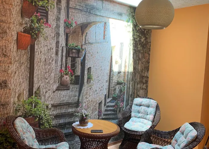 Πανσιόν Gold Ribbon Family House 3*