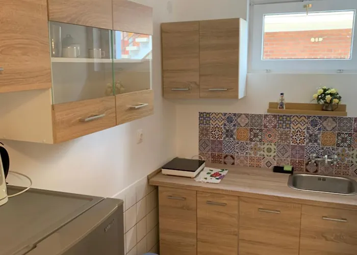 Gold Ribbon Family House 3*